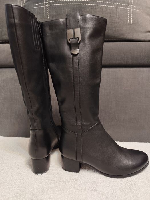 Ботинки MICHAEL KORS  сапоги туфли обувь.