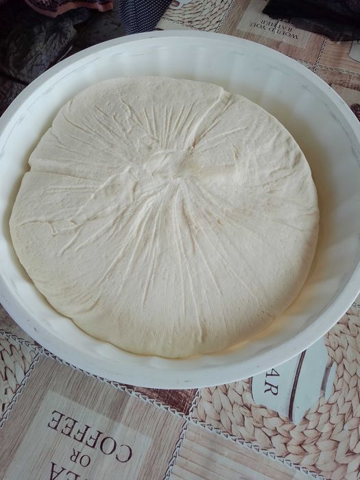 Caș de capră făcut cu cheag natural