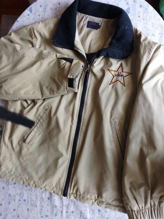 Пролетно есенно яке , италианско