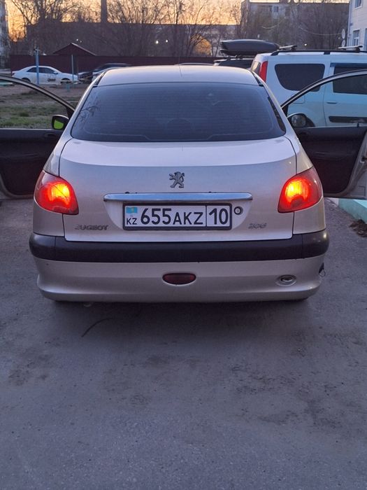 Pegiot 206 в хорошем состоянии