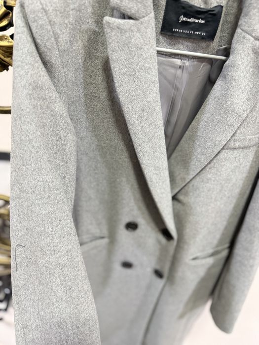 Stradivarius пальто XS