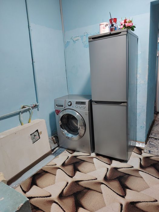 1 xonali kvartira srochna sotiladi