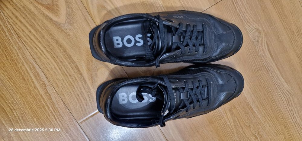 Adidasi hugo boss nr 40