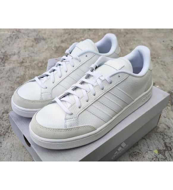Мъжки маратонки  ADIDAS GRAND COURT SE  Оригинални   EU40 - 46 2/3