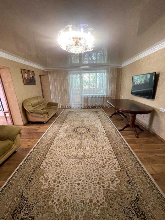 Продажа 4-комнатной в Центре!