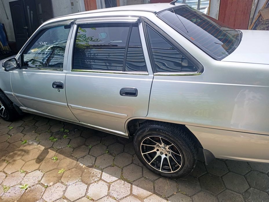 продам автомобиль