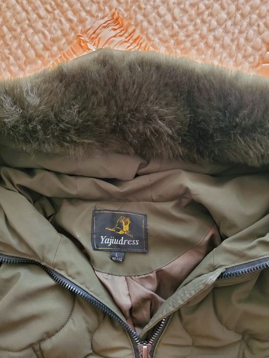 Женские пальто, на пуху, 2е на синтепоне