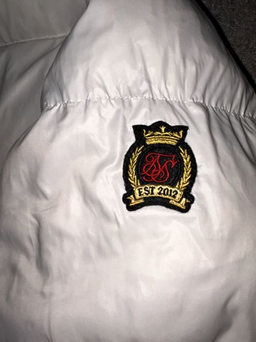 Siksilk puffer jacket