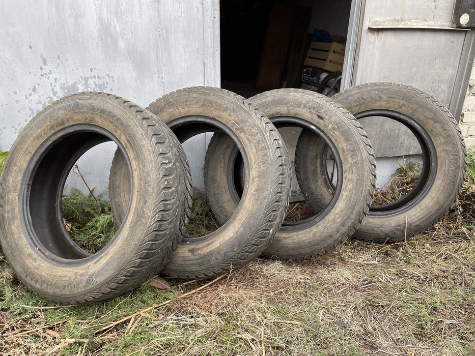 Комплект зимних шин R17