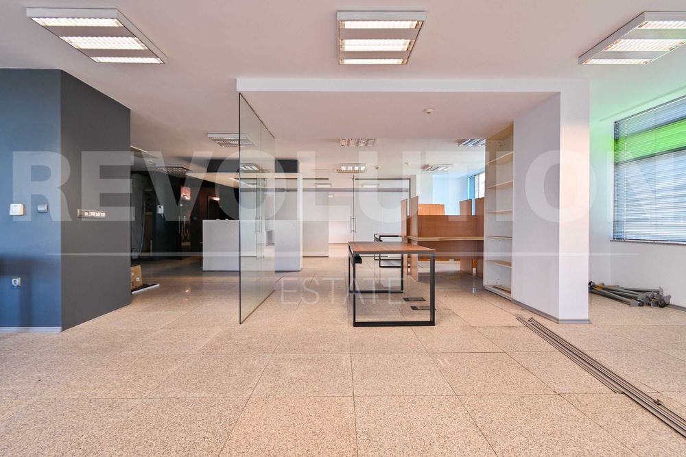 Продава се Офис в София, Сухата река - 482 кв.м за 1202 €/кв.м - Снимка #1