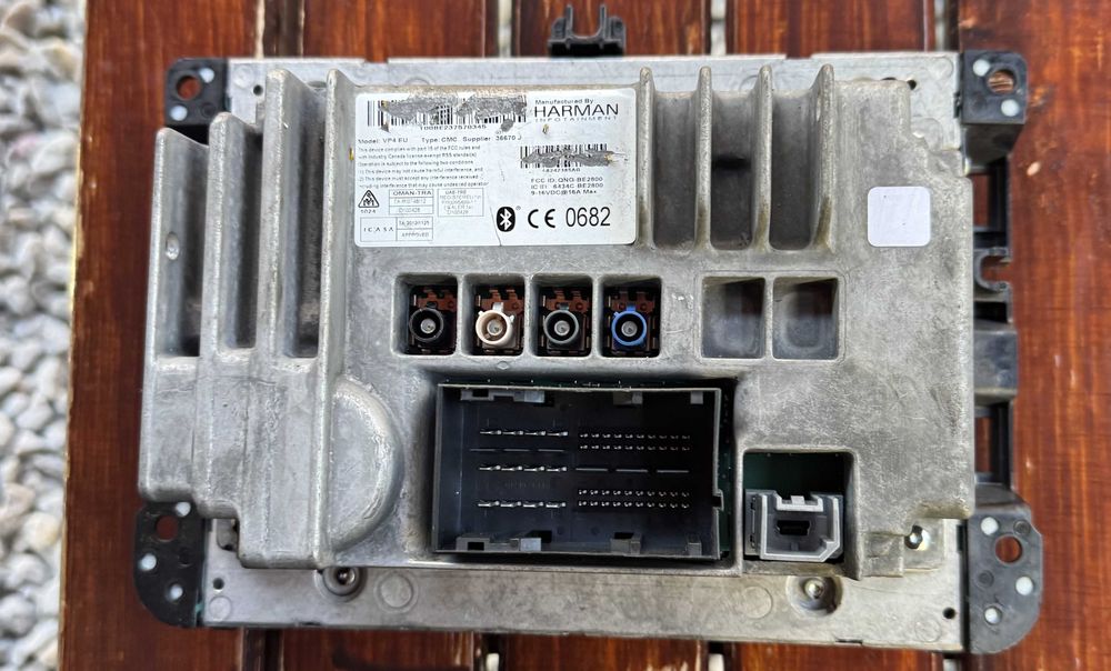 Оригинална Европейска милтимедия(навигация)Uconnect за JEEP