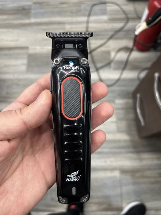 Vand trimer si shaver