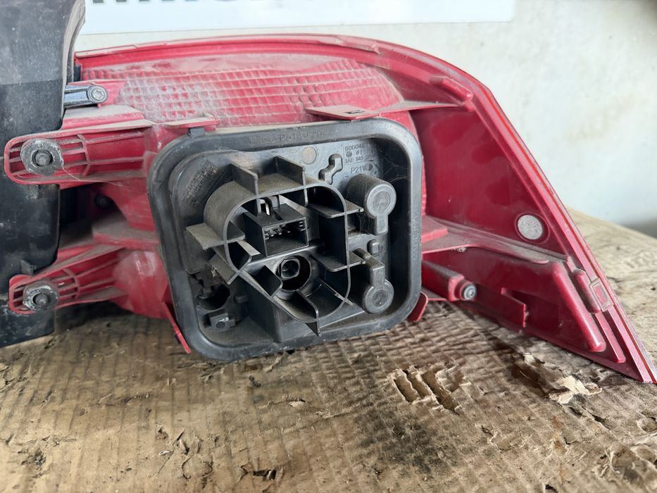 Ляв стоп фв пасат 7 седан / vw passat