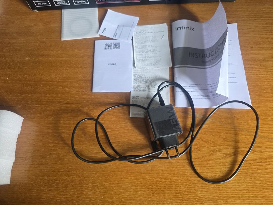 Infinix нотбук.         .