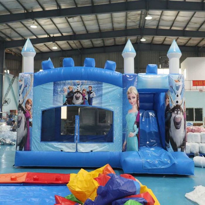 Надуваеми детски батути / Детски пързалки за скачане