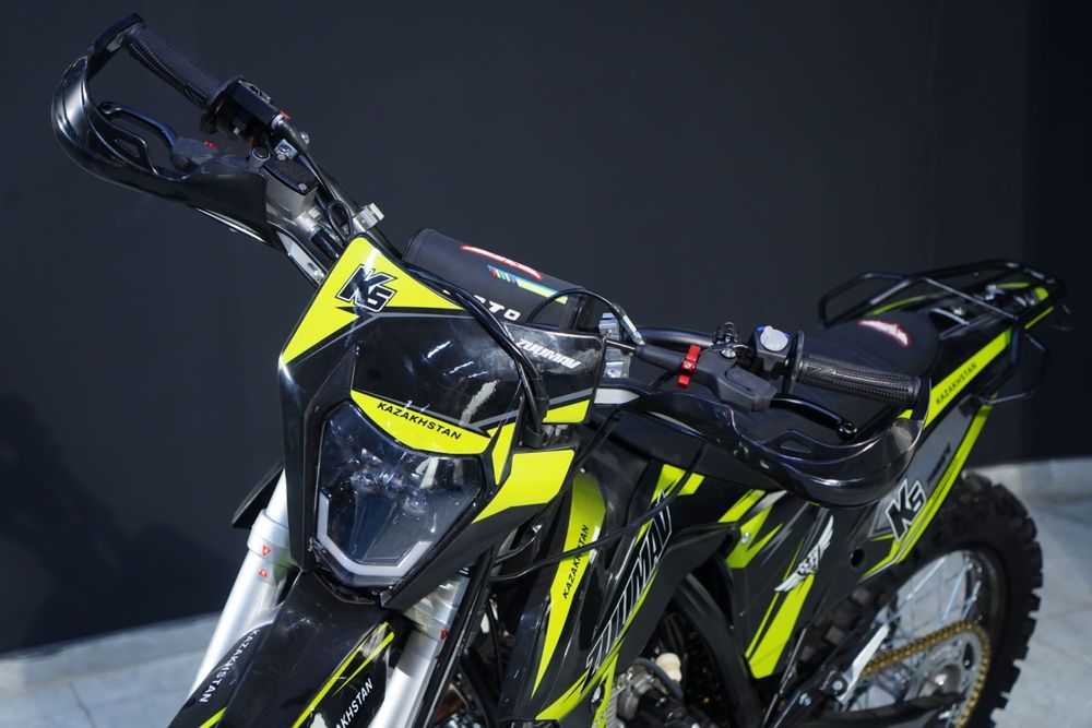 Мотоцикл Zuumav K5