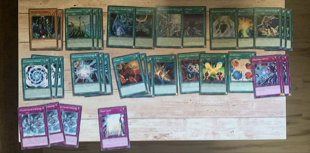 Blue Eyes White Dragon deck