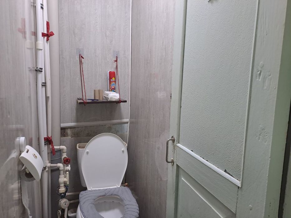 Продаётся Чирчик 3ком 3этаж 4мик