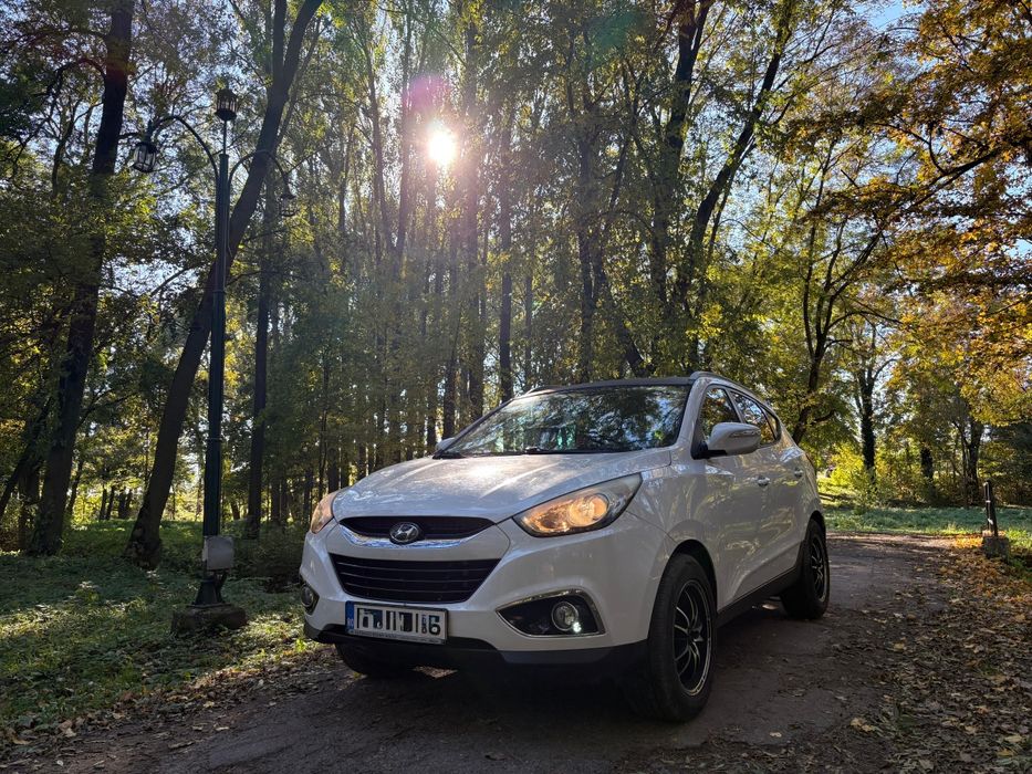Vând Hyundai ix35
