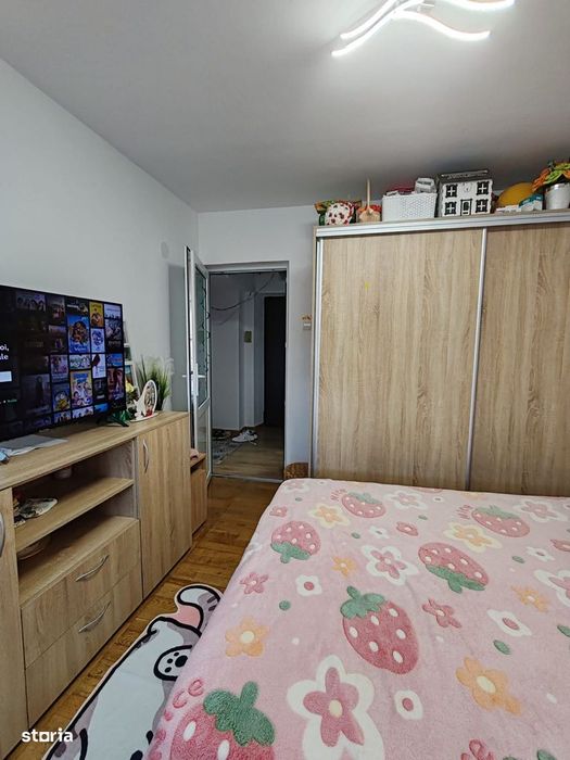 Apartament 2 Camere Decomandat !