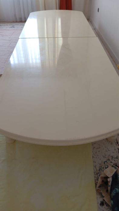 Стол 5 б/у метров