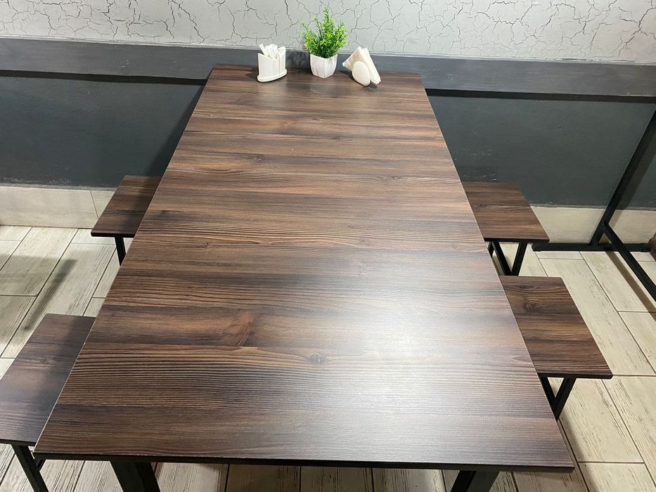 Продам столы стулья