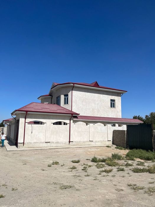 Продаётся 2 этажный дом