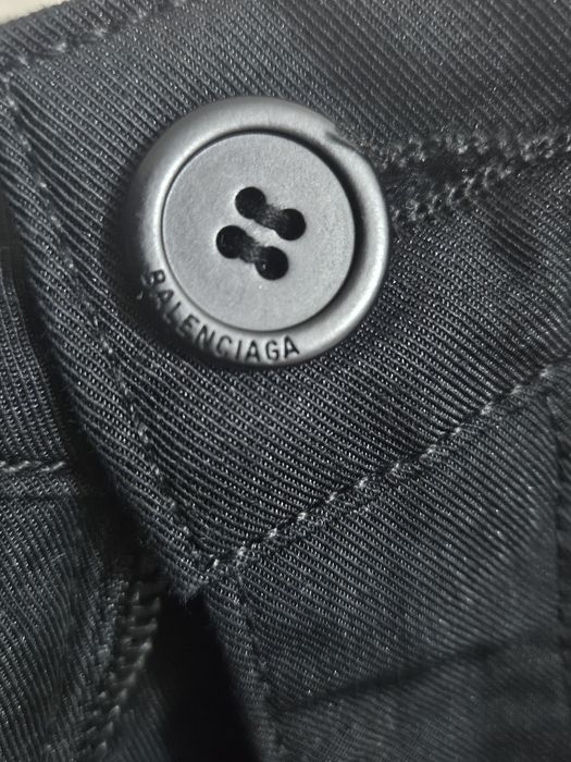 Blugi Balenciaga Lost Tapes