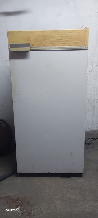 Продам рабочий холодильник