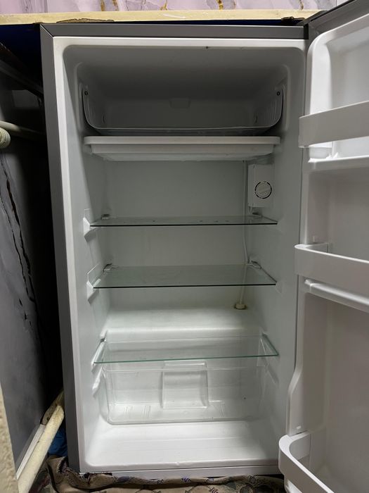 Холодильник средний