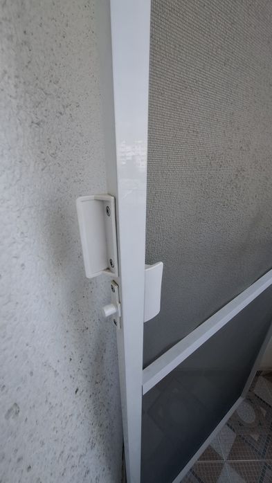 Продавам нов комарник