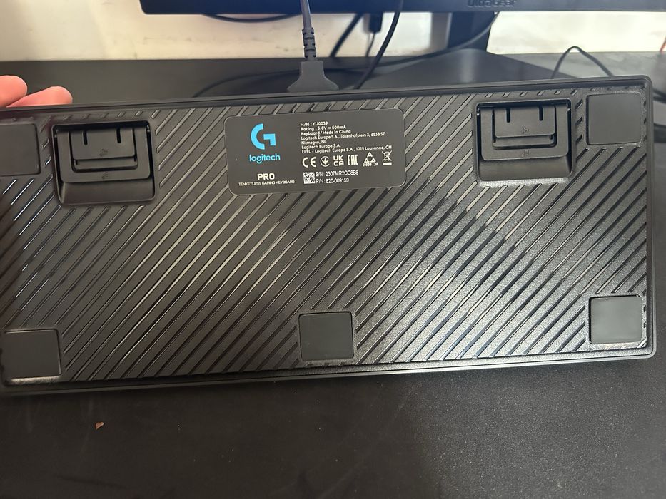 Logitech g pro gaming keyboard