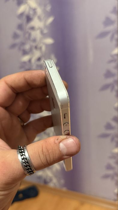 iphone 5 32gb 2бр