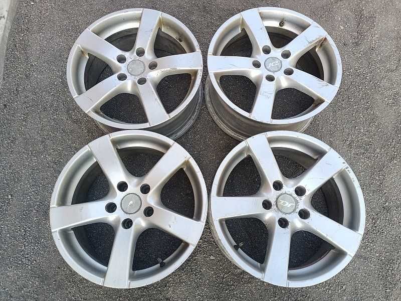 Продам легкосплавные диски на автомашину Audi