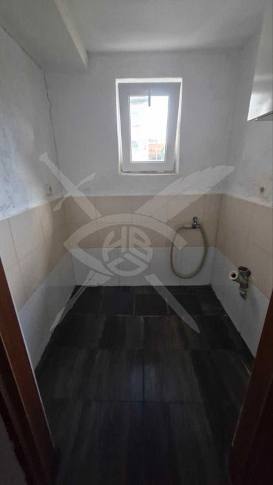 Продава се Етаж от къща в Асеновград - 80 кв.м за 1188 €/кв.м - Снимка #1