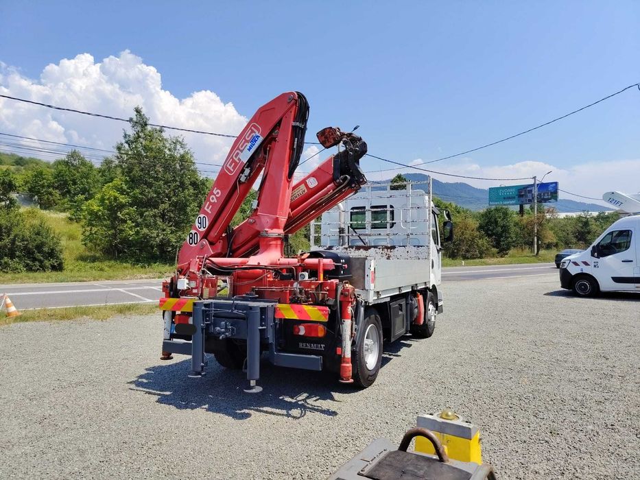 Renault Midlum 135 Bena cu Macara Fassi F95 An Fabricatie 2001 Kilometraj 274264 Km