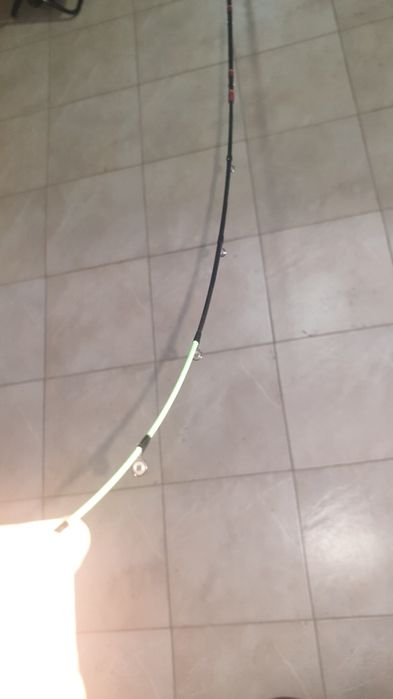 НОВИ!!!Лукс въдица фидер карбон 4.5м 120гр с макара Bait Runner 5000