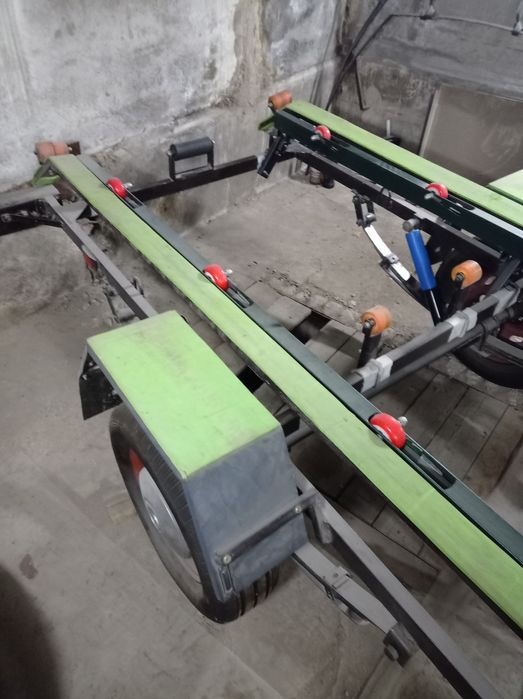 Продам лофет для лодки.