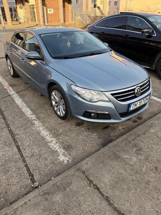 Volkswagen 2009 benzină