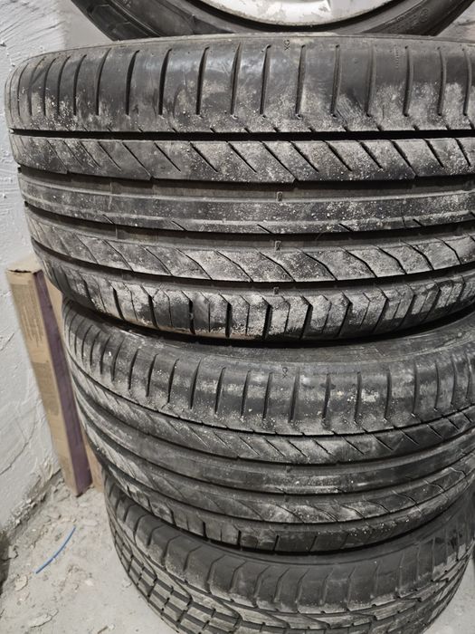 Оригинални джанти BMW 18” с почти нови гуми Pirelli P Zero – 225/40 R18