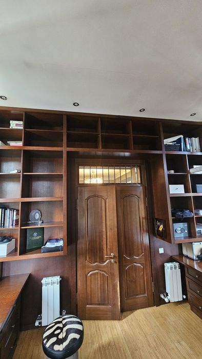 Кабинет , дерево массив