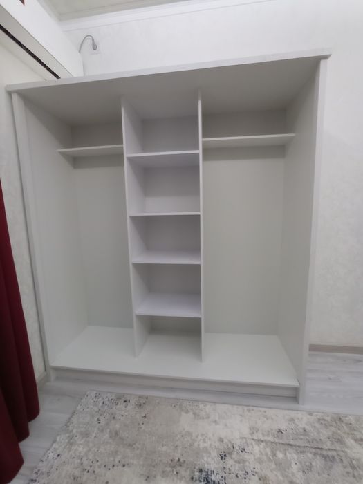 Sotuvda 180 shkaf bor в продаже есть шкаф 180