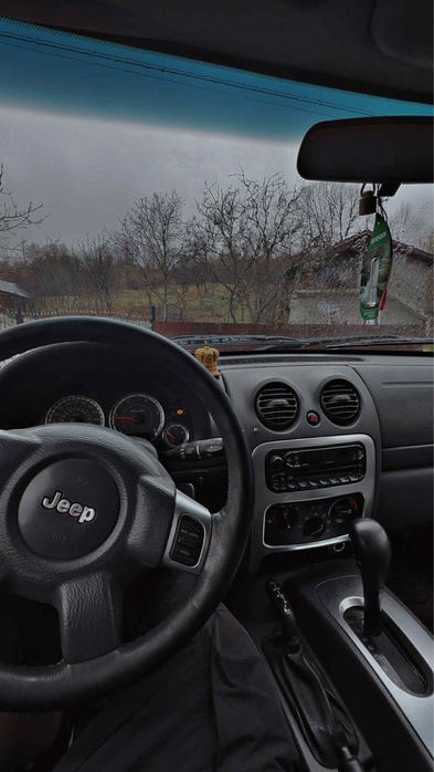 Jeep Cherokee KJ 2.8 CRD 160 CP 4x4 – 2005