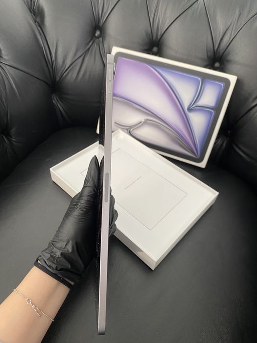 iPad Air 11-Inch M3 / WI-FI / 256 GB / Space Gray/ Desigilat