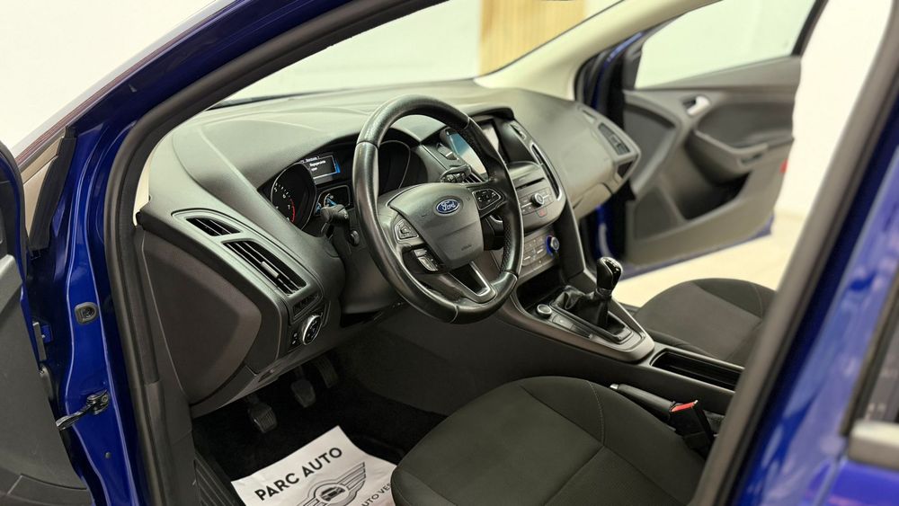 Ford Focus / Rate Fixe / Garantie 1 AN / Livrare