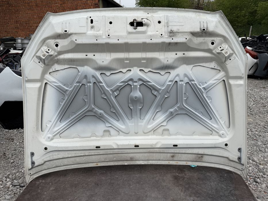 Капак Isuzu D-Max 2020 год.-