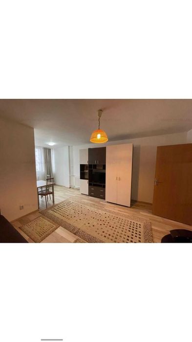 Dau in chirie garsoniera  str Detunata Cluj Napoca