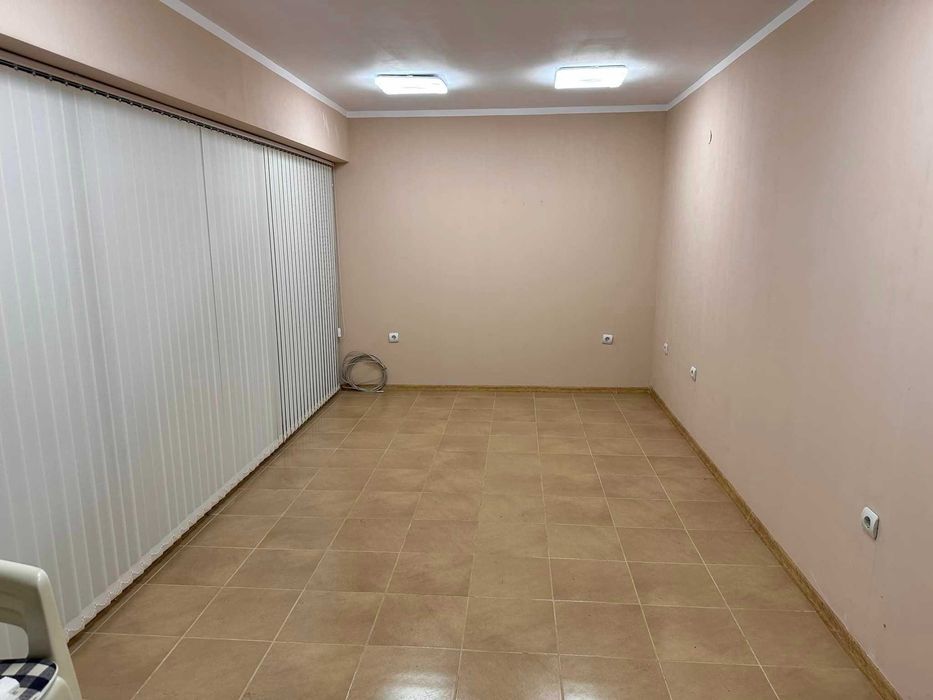 Продава се Магазин в Варна, Център - 26 кв.м за 2116 €/кв.м - Снимка #9