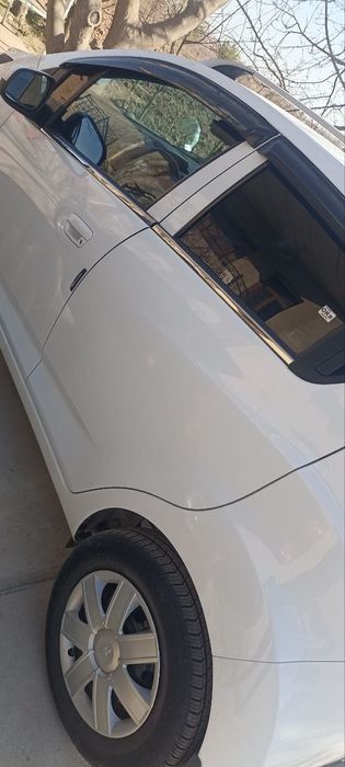 Spark 2020 holati yahshi taksi bumagan 165000 yurgan