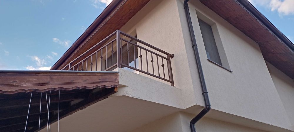 Парапети от метал ,  и алуминии за тераси и стълбища